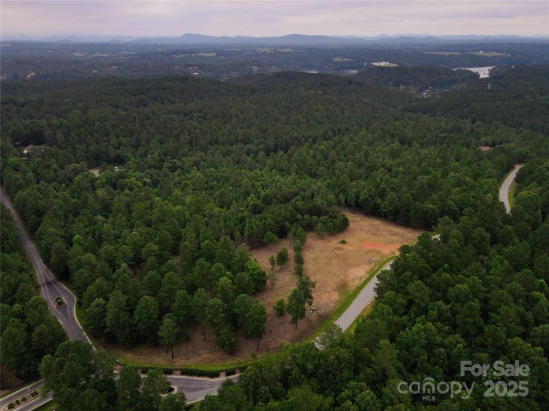Property image 3 of 1211 1173 E Paradise Harbor Drive in Paradise Harbor, Connelly Springs, NC 28612
