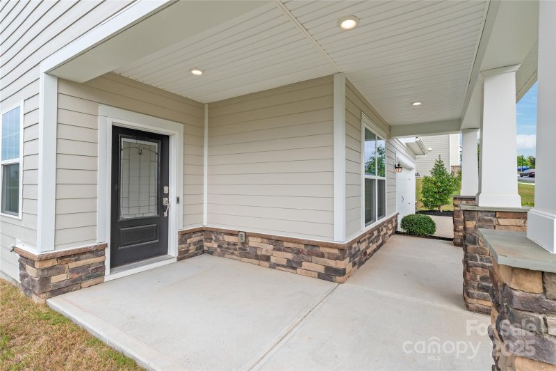 Property image 5 at 16726 Cozy Cove Road, Charlotte, NC 28278