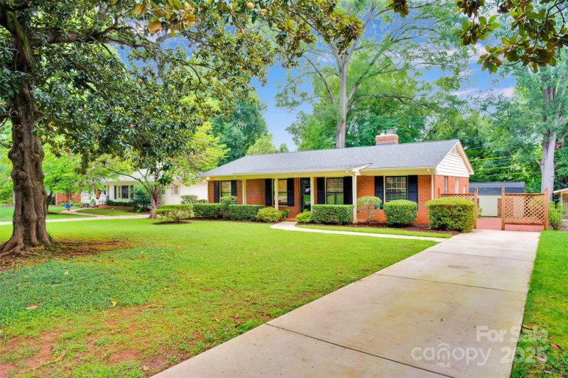 Property image 2 at 5739 Murrayhill Road, Charlotte, NC 28210