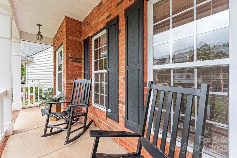 Property image 5 of 1432 Bedlington Drive in Highland Creek, Charlotte, NC 28269