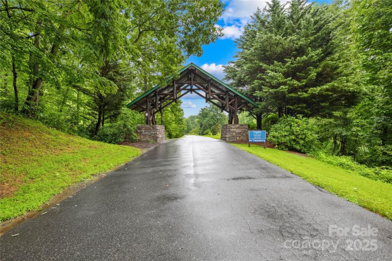 Property image 3 of 262 Feather Falls Trail in Catawba Falls Preserve, Black Mountain, NC 28762