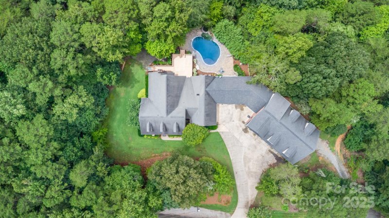 Property image 2 of 3251 Van Tassel Drive in Sleepy Hollow, Concord, NC 28025