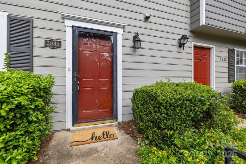 Property image 3 of 2941 Heathstead Place in Heathstead, Charlotte, NC 28210