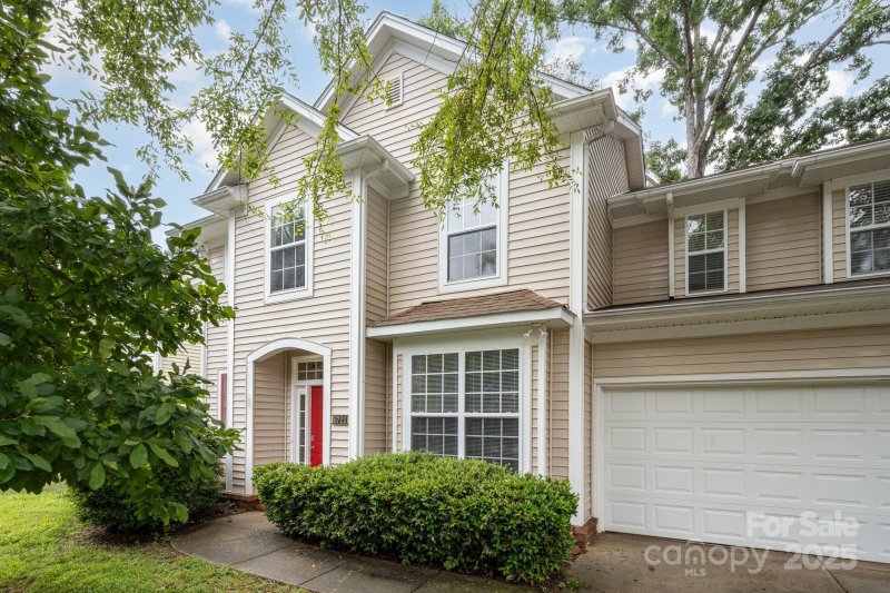 6721 Charter Hills Road