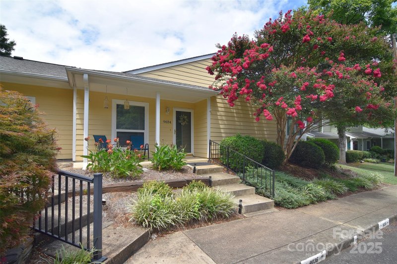 9034 Mcalpine Cove Court