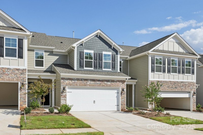 Property image 3 of 4232 Steel Way in Blackstone Bay, Sherrills Ford, NC 28673