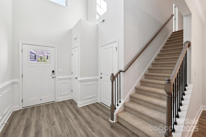 Property image 5 of 4232 Steel Way in Blackstone Bay, Sherrills Ford, NC 28673