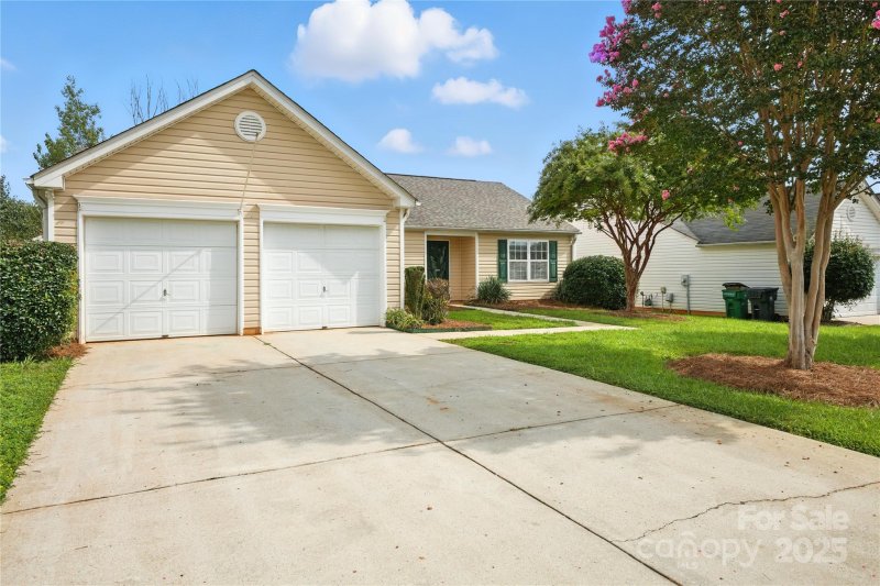 Property image 5 at 12019 Serenade Court, Charlotte, NC 28215
