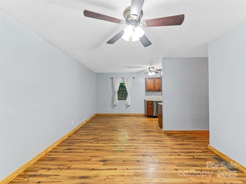 Property image 5 of 186 Hamlin Lane in Wolf Laurel Heights, Mars Hill, NC 28754