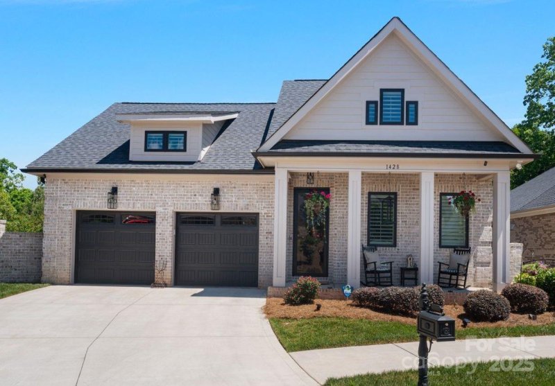 1428 Spring Ridge Lane