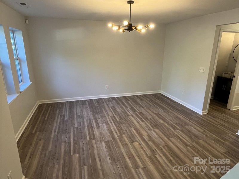 Property image 5 of 311 Drury Drive in Hyde Park, Charlotte, NC 28206