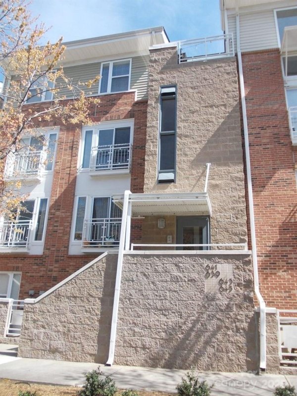 Property image 2 at 641 Raphael Place, Charlotte, NC 28205