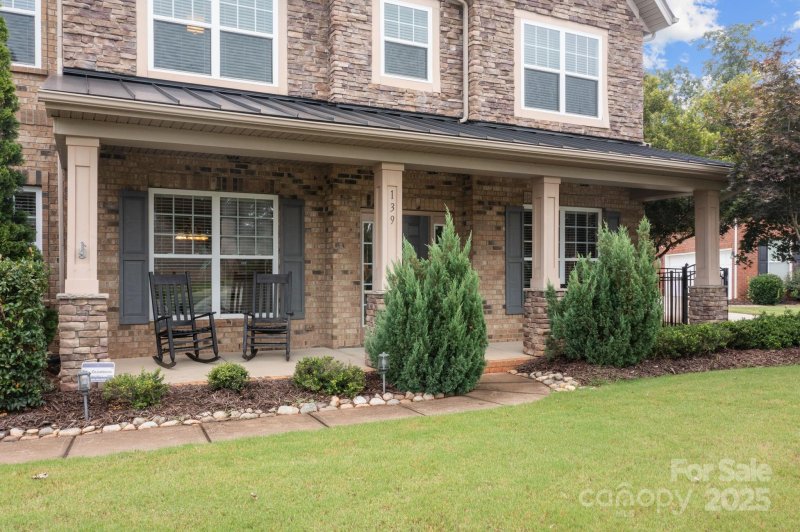 Property image 3 of 139 Gleniris Trail in Northbridge, Mooresville, NC 28115