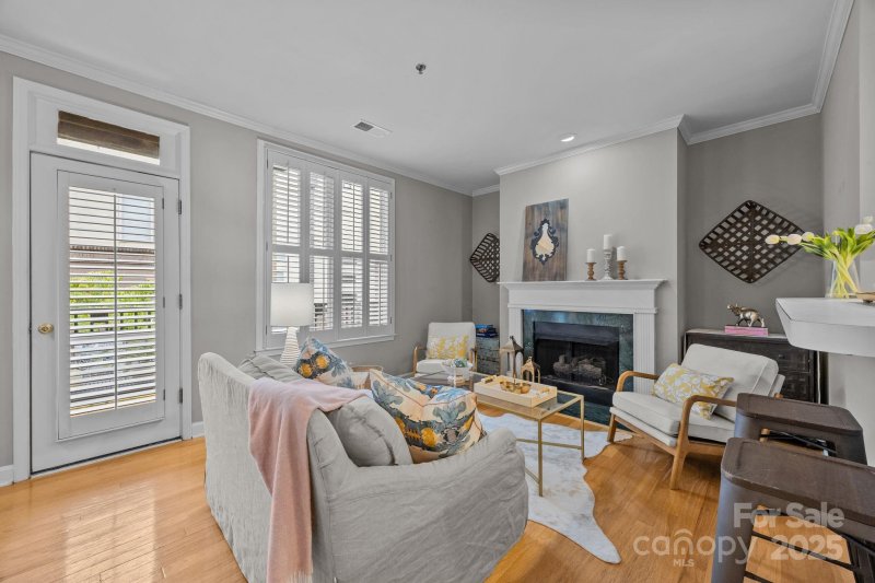 Property image 4 of 416 Queens Road in Myers Park, Charlotte, NC 28207