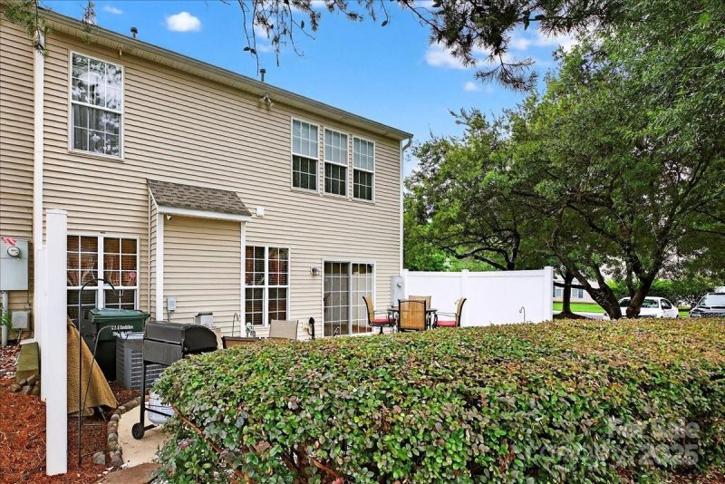 Property image 4 at 10044 Blakeney Preserve Drive, Charlotte, NC 28277