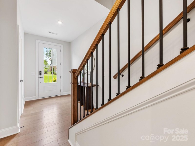 Property image 5 at 2534 Kenmore Avenue, Charlotte, NC 28204