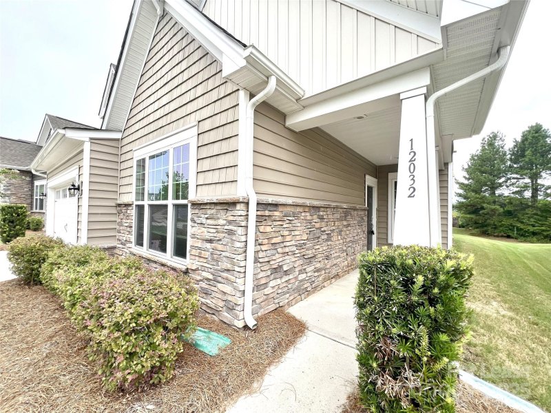 Property image 3 at 12032 Belmont Mansion Drive, Charlotte, NC 28273