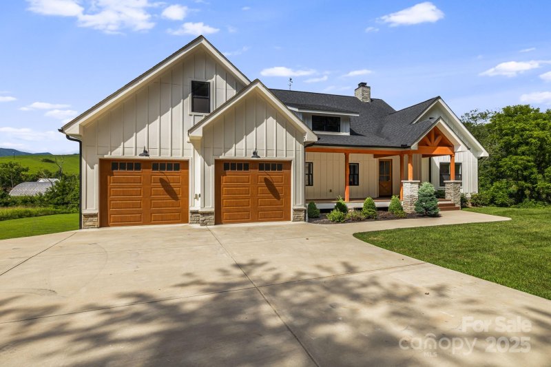 Property image 3 at 111 Oak Mountain Drive, Leicester, NC 28748