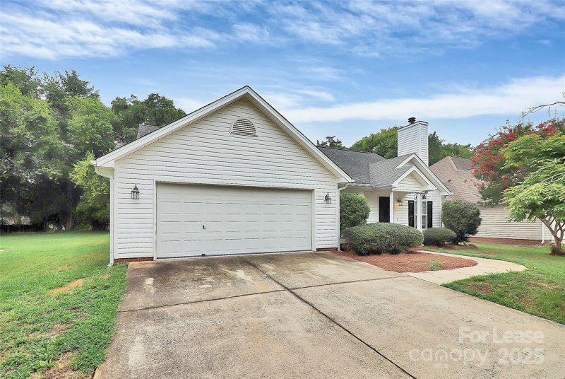 Property image 2 at 7430 Flodden Field Court, Charlotte, NC 28217