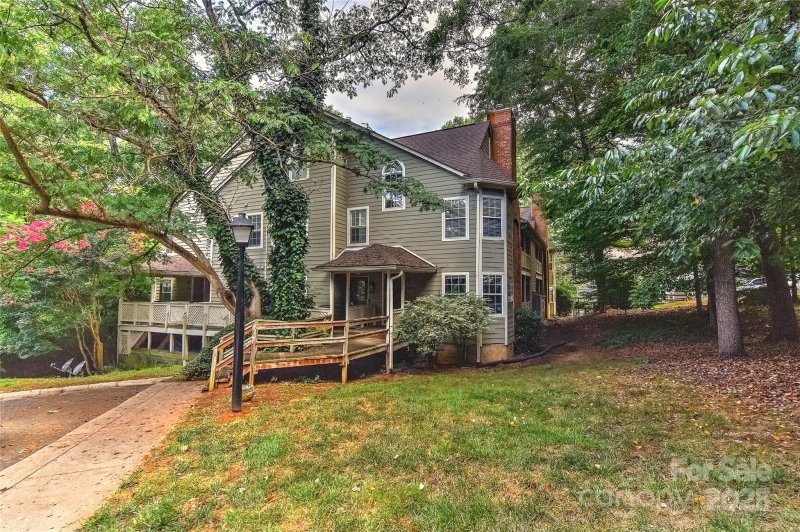 Property image 3 of 6500 Clavell Lane in bennington woods, Charlotte, NC 28210