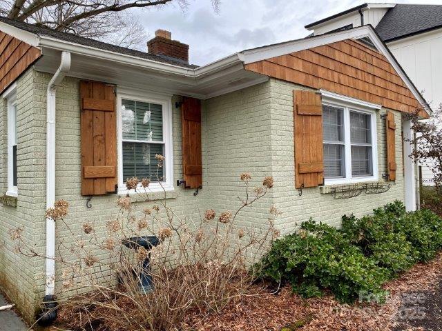 Property image 2 at 2909 Manor Road, Charlotte, NC 28209