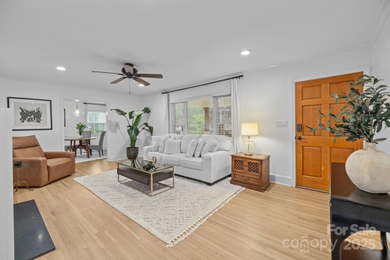 Property image 5 at 5600 Murrayhill Road, Charlotte, NC 28210