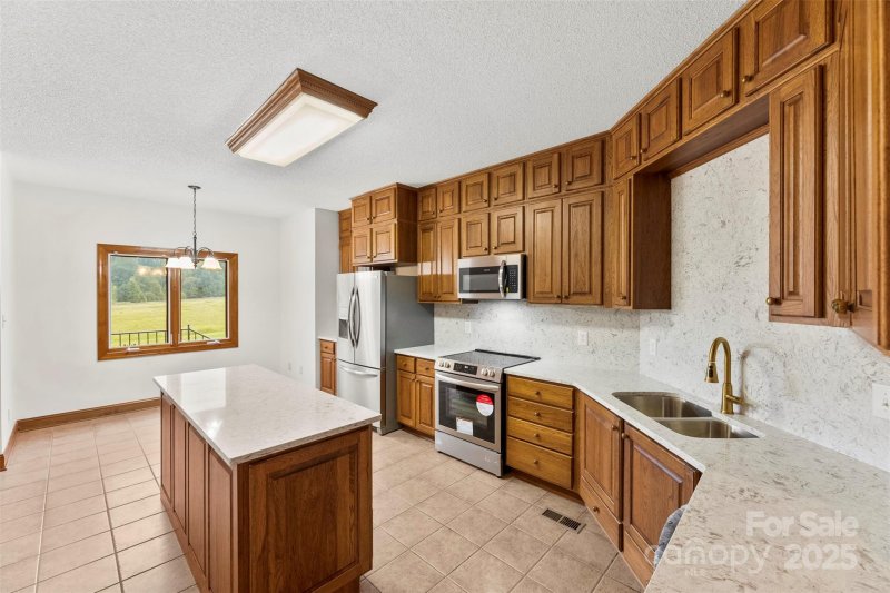 Property image 3 at 2510 Burton Estates Lane, Lincolnton, NC 28092