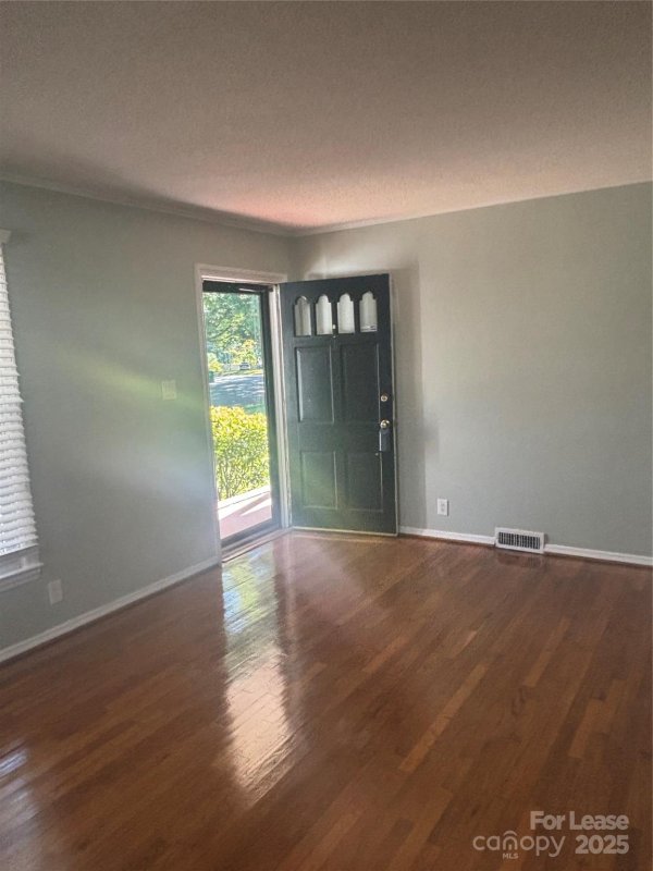 Property image 2 at 5036 Baylor Drive, Charlotte, NC 28210