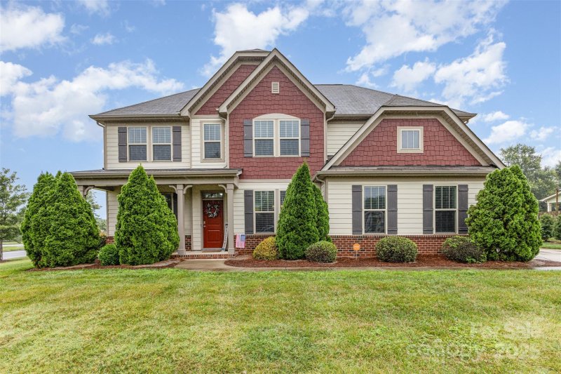 Property image 2 at 2003 Seefin Court, Indian Trail, NC 28079