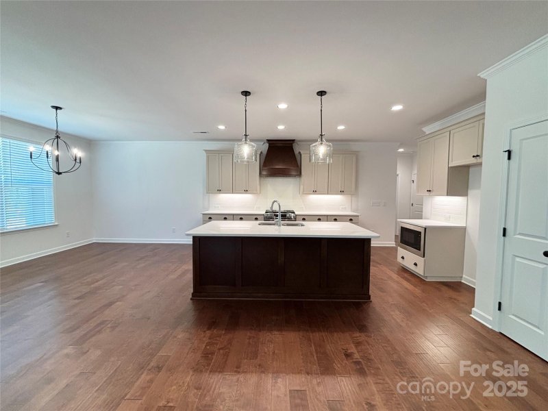 Property image 4 of 6847 Glen Abby Lane in Brighton Park, Mount Pleasant, NC 28124