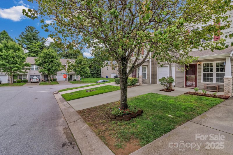 Property image 4 of 4 Lilac Fields Way in Village At Bradley Branch, Arden, NC 28704