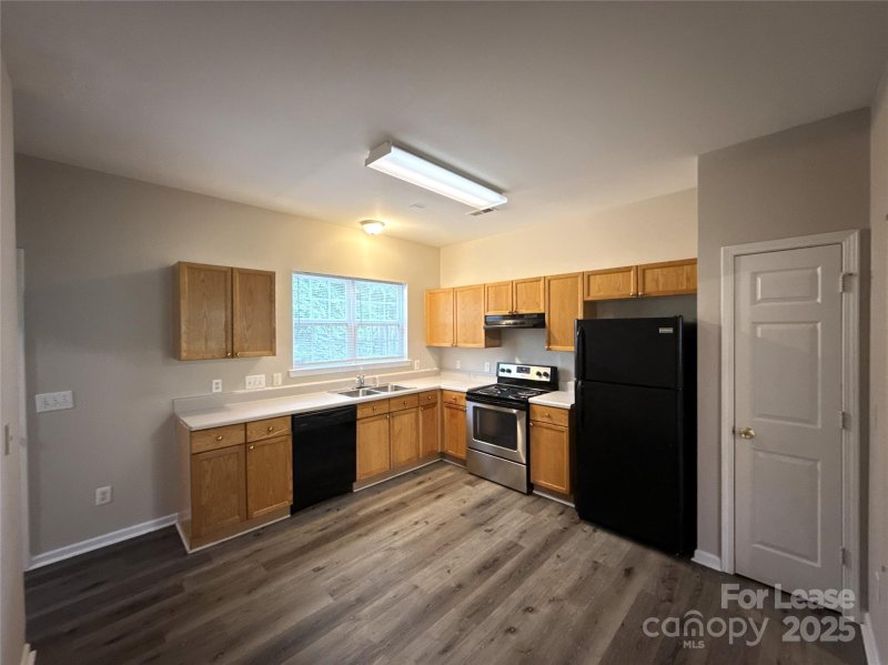 Property image 4 at 1525 Braveheart Lane, Charlotte, NC 28216