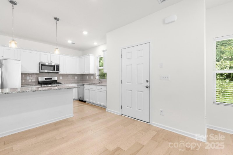 Property image 5 of 254 Quinn Road in Harpers Run, Matthews, NC 28104