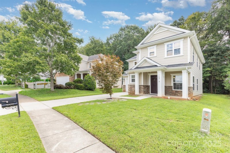 Property image 2 at 5009 Manchineel Lane, Monroe, NC 28110