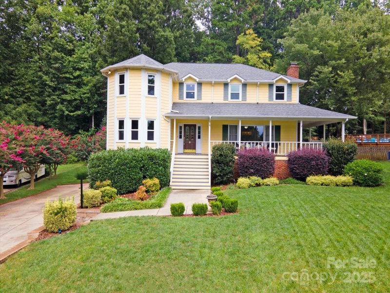 Property image 2 at 16527 Grapperhall Drive, Huntersville, NC 28078