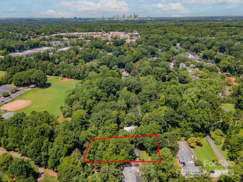 Property image 3 at 4927 Plum Nearly Lane, Charlotte, NC 28211