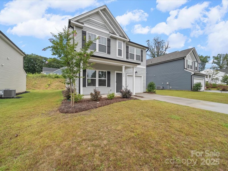 Property image 2 of 1004 Davis Hills Drive in Davis Hills, Dallas, NC 28034