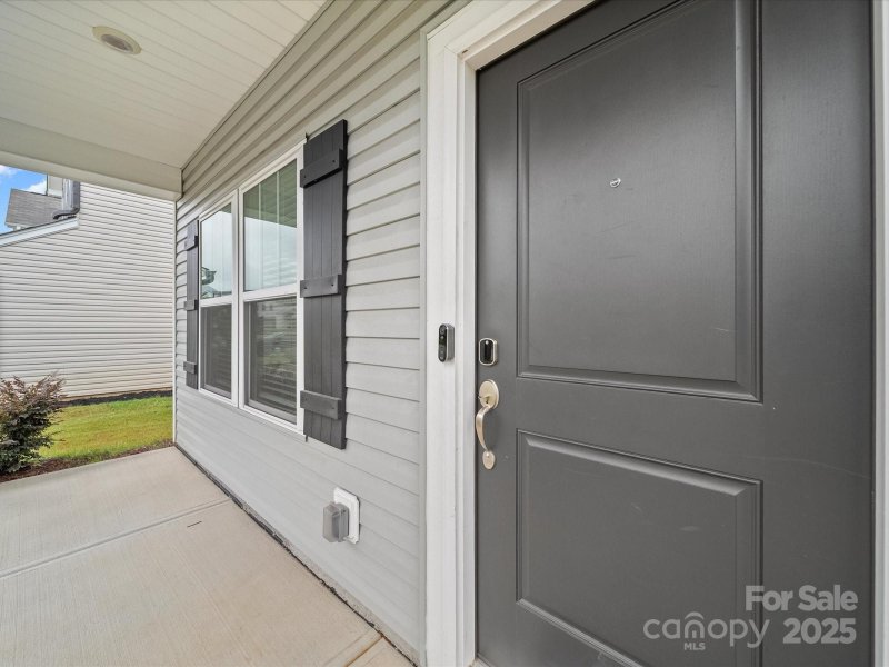 Property image 5 of 1004 Davis Hills Drive in Davis Hills, Dallas, NC 28034