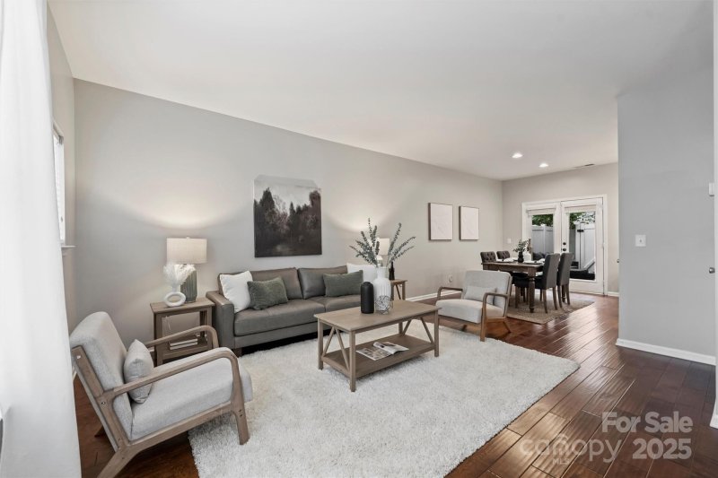 Property image 4 at 2104 Vision Drive, Charlotte, NC 28203