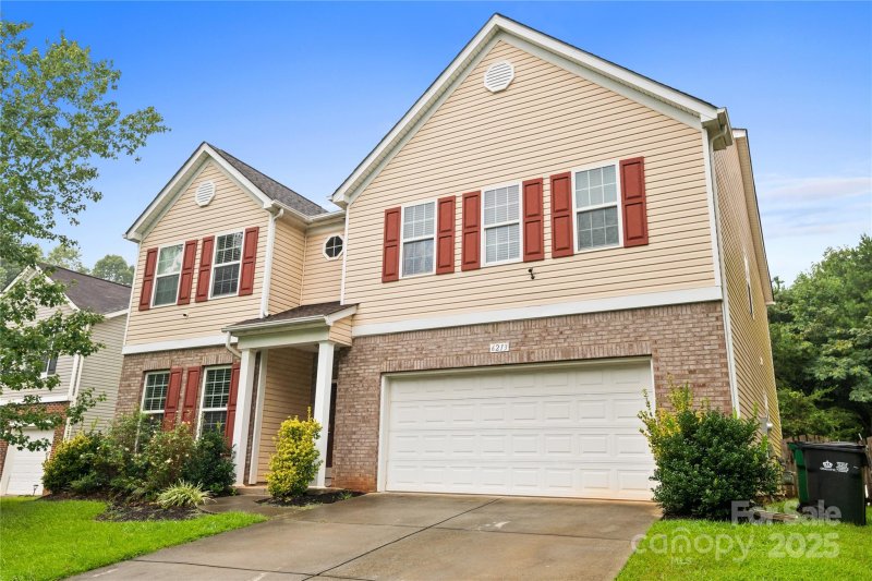 Property image 2 of 6213 Springbeauty Drive in Applegate, Charlotte, NC 28227