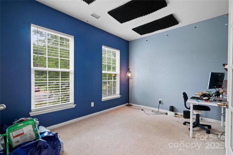 Property image 5 of 6213 Springbeauty Drive in Applegate, Charlotte, NC 28227