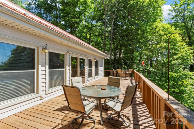 Property image 4 of 894 Mckinney Gap Drive in Wolf Laurel, Mars Hill, NC 28754