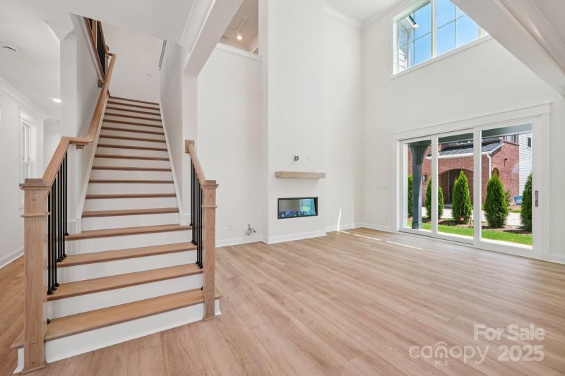 Property image 4 of 908 Coast Drive in Windell Woods, Tega Cay, SC 29708