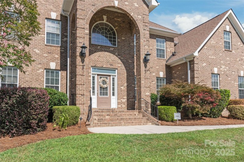 Property image 2 of 203 Vanderbilt Boulevard in Locust Valley, Locust, NC 28097