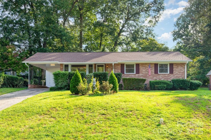 Property image 2 at 1314 Fern Forest Drive, Gastonia, NC 28054