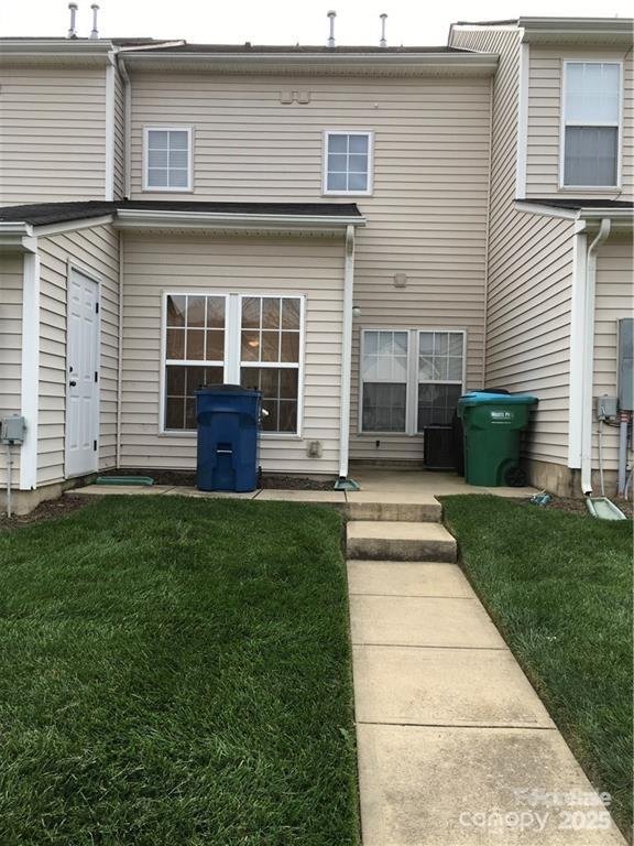 Property image 2 of 4917 Sunburst Lane in Farmington Ridge, Charlotte, NC 28213