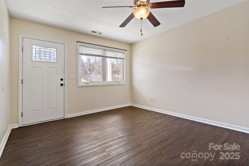 Property image 4 of 31 English Ivy Road in Leicester Village, Asheville, NC 28806