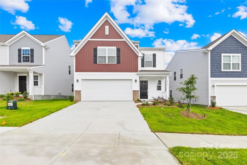 The Retreat at Cameron Commons, Charlotte Community