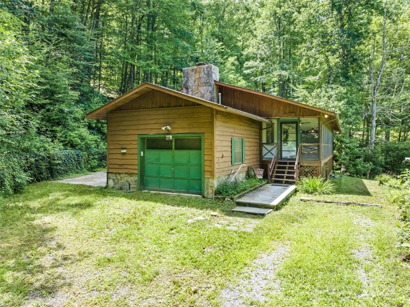 Property image 2 of 247 Three Springs Drive in Laurel Gap, Sylva, NC 28779