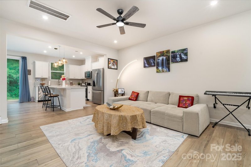 Property image 2 of 14806 Tamarack Drive in Porters Row, Charlotte, NC 28278